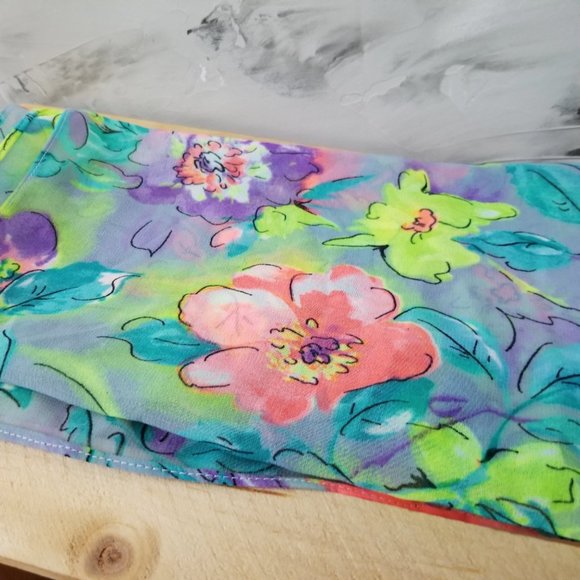 Bright and Colorful Scarf - Picture 8 of 8